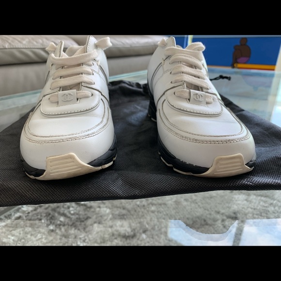 Chanel Black White Tweed Leather Lace Up Sport Runner Trainers Sneakers - Picture 6 of 6